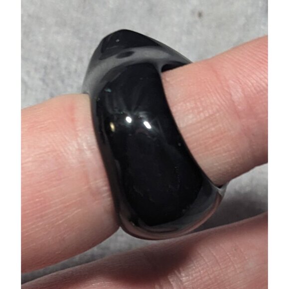 Glam Goth Faceted Teardrop Heavy Black Ring Size 8 1/2 - Picture 5 of 9